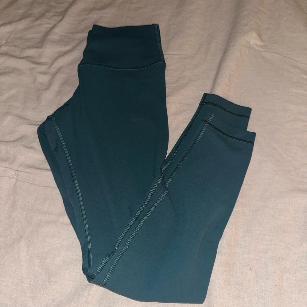 Lululemon Athletica Align High-Rise
Pant 28" in Green Jasper - Picture 3 of 6